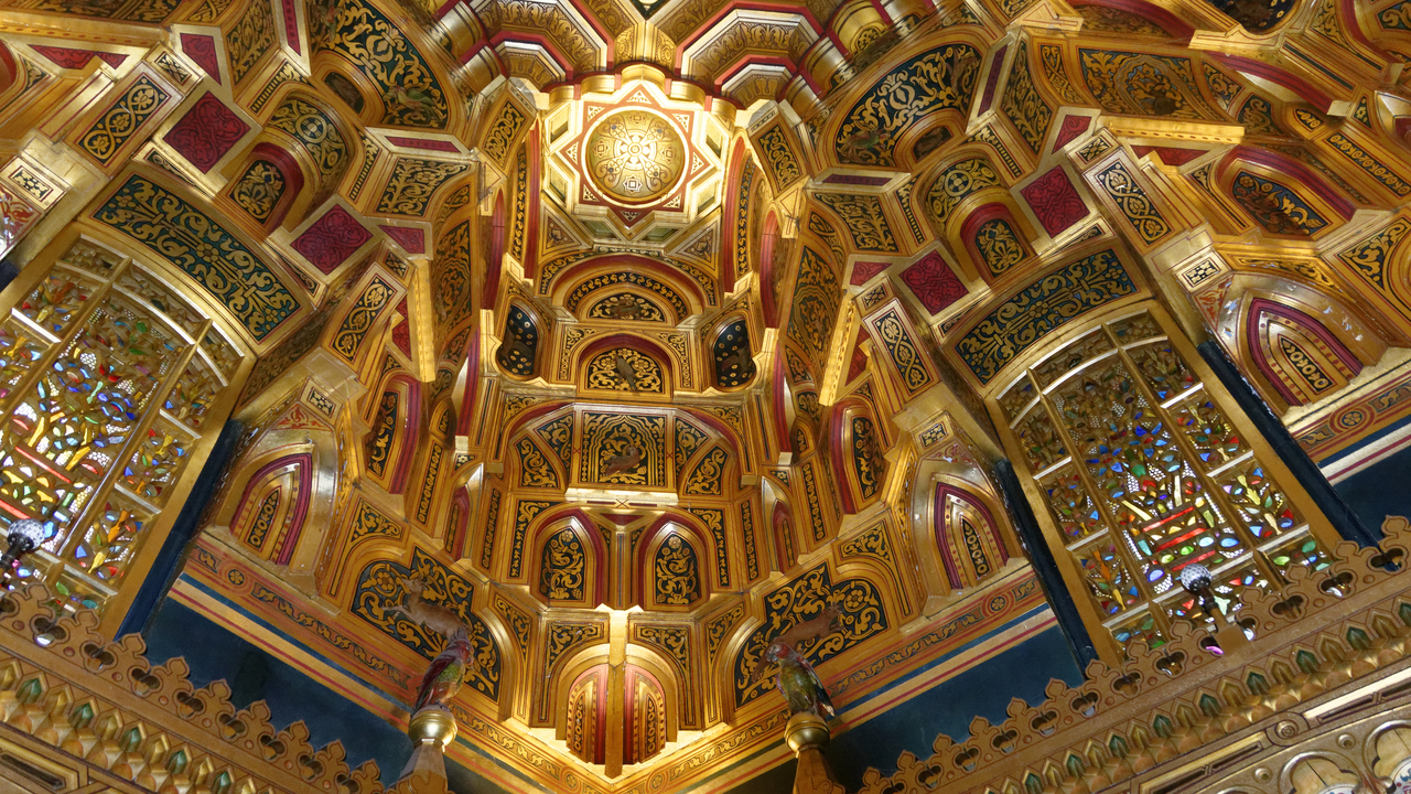 20170626 195808•The Castle•Cardiff City Centre•Wales